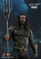 Aquaman  Sixth Scale Figure by Hot Toys  Justice League